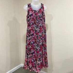 Danny & Nicole abstract dress. Size 8 M medium